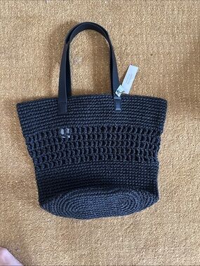 Banana Republic Black Woven Tote Bag with Leather Handles NWT